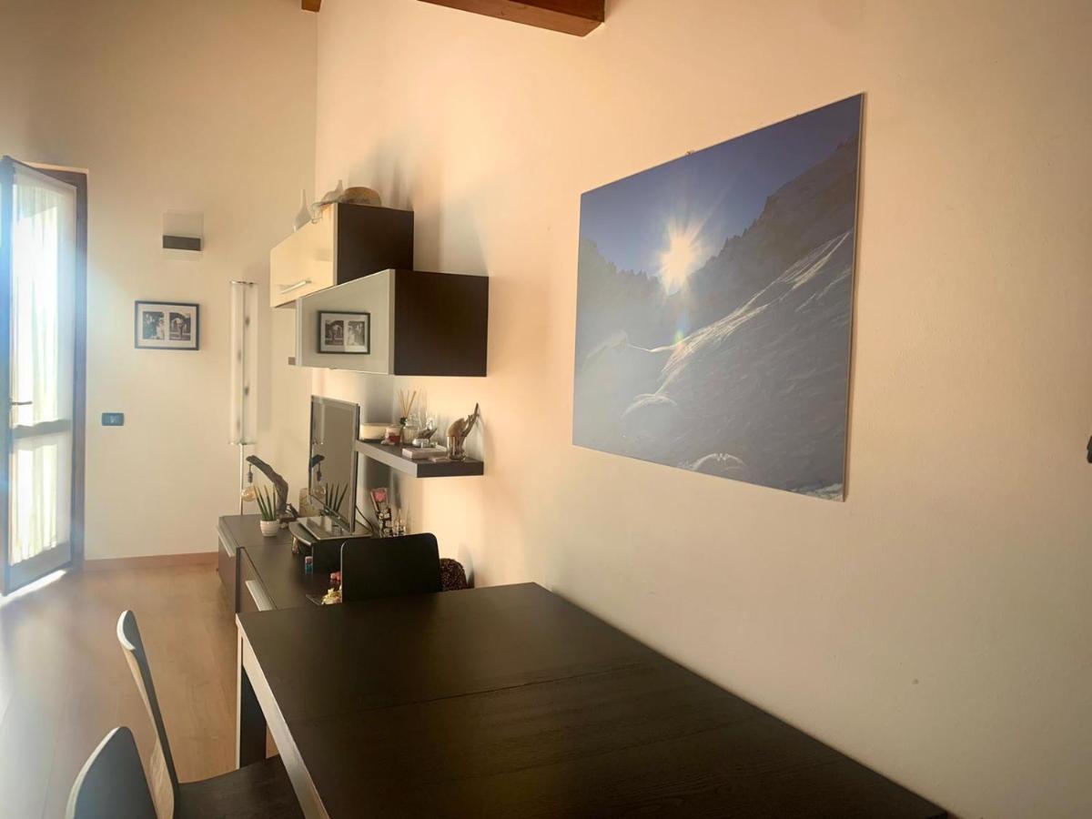 Iseolakerental - La Rocca Castro  Bagian luar foto